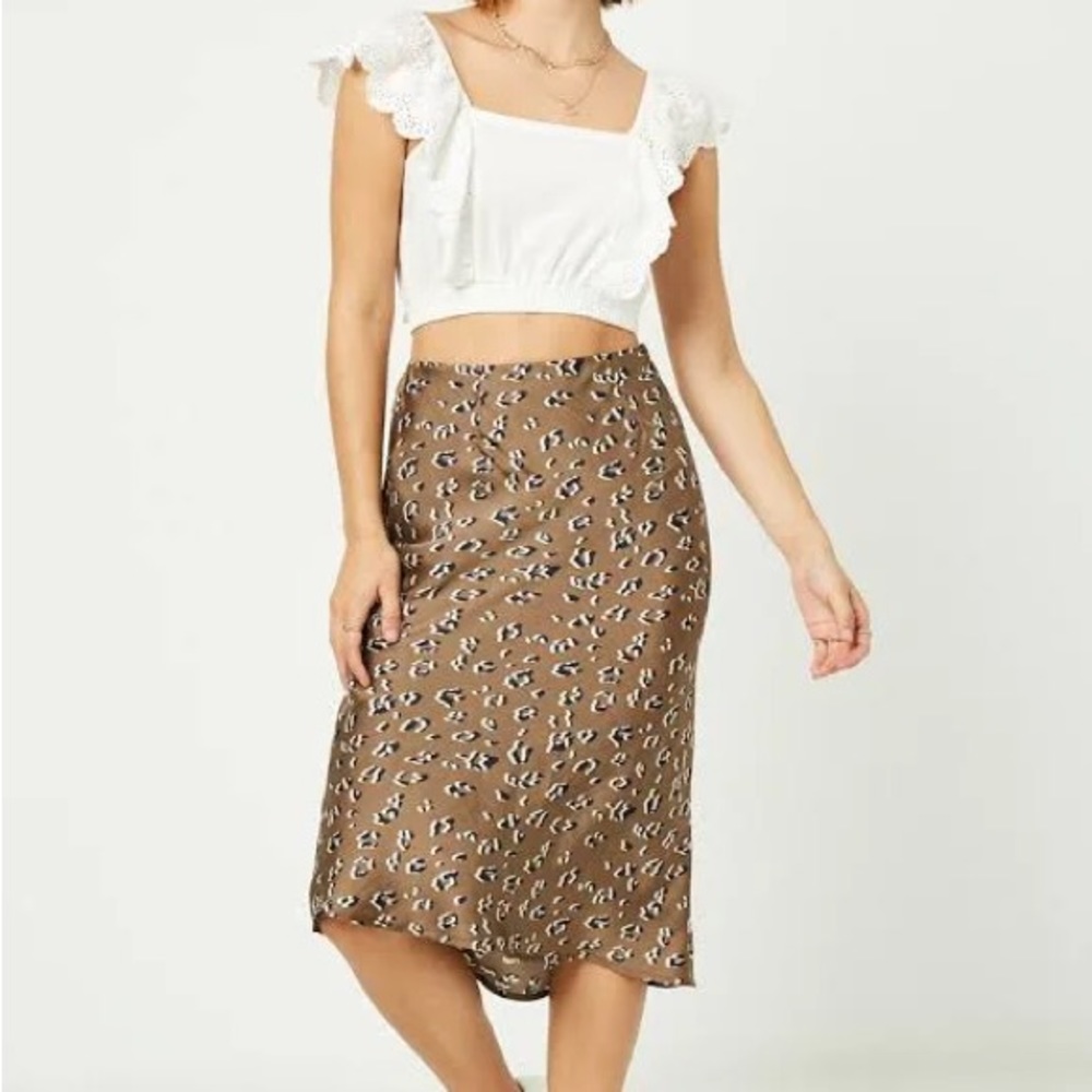 Satin leopard print midi skirt
